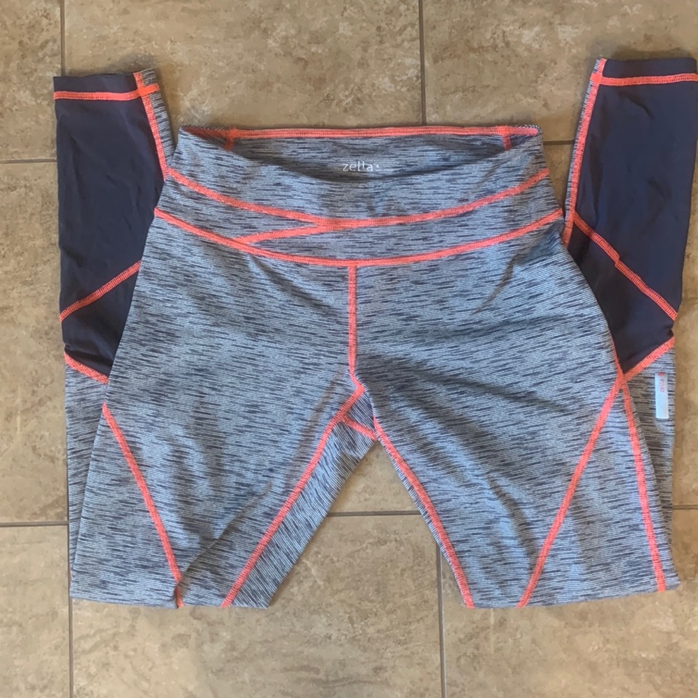 Size small Zella workout pants